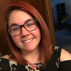 Meet your Posher, Hailey